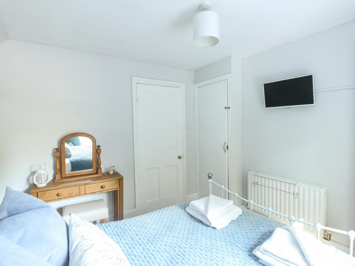 Elm Villa Уеърхам Екстериор снимка